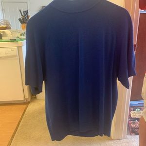 Draper’s and Damon’s Acrylic blue top